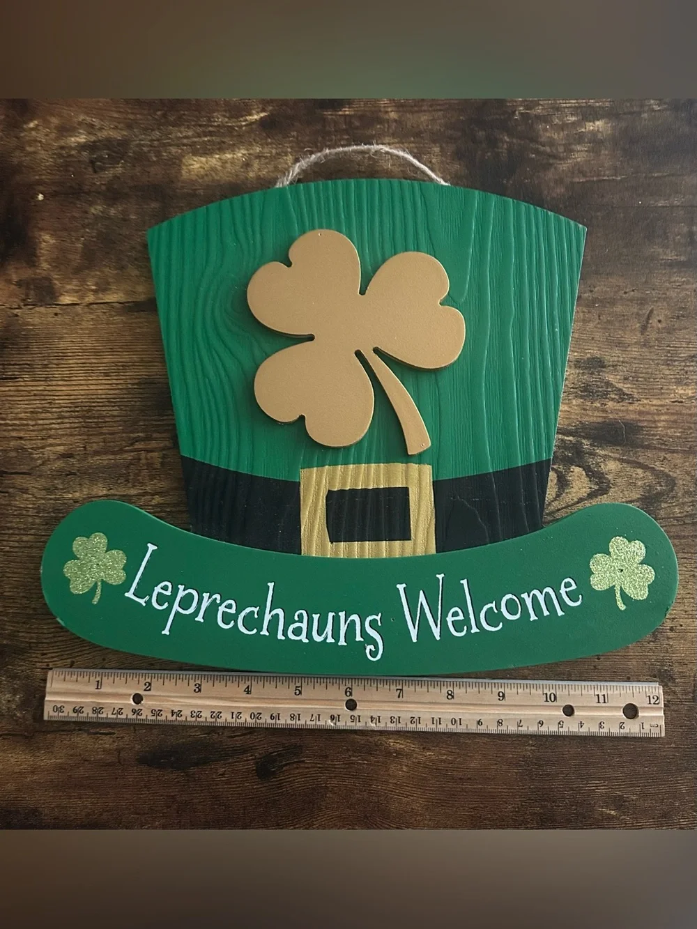 Leprechauns Welcome St. Patrick's Day Hat Wall Sign - Green and Gold